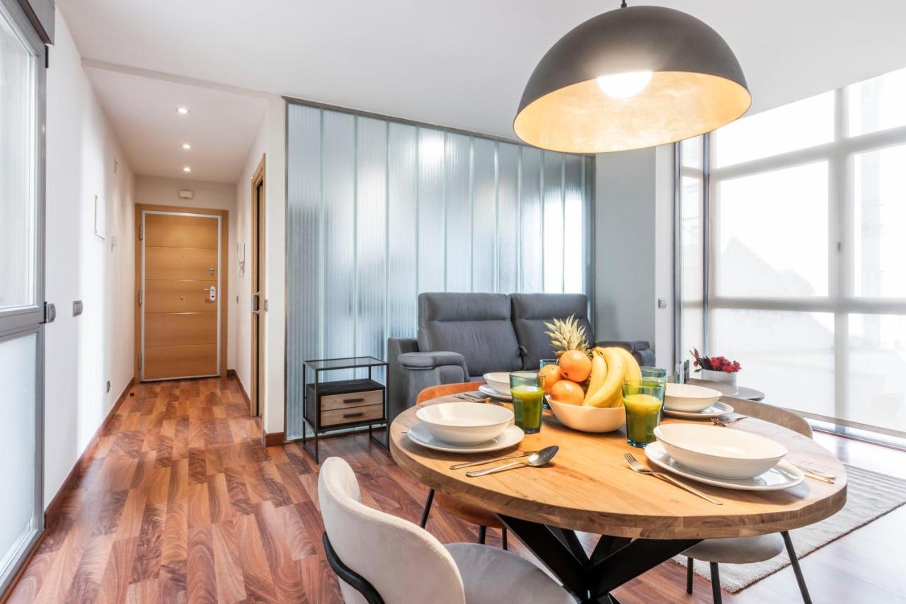 Luxury Apartments In Barrio Palacio Madrid Luaran gambar